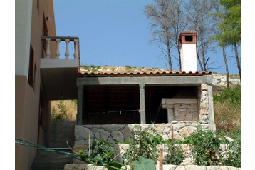 Kroatija Privát Prižba, Eksterjeras